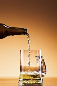 452962721_pour-beer-glass